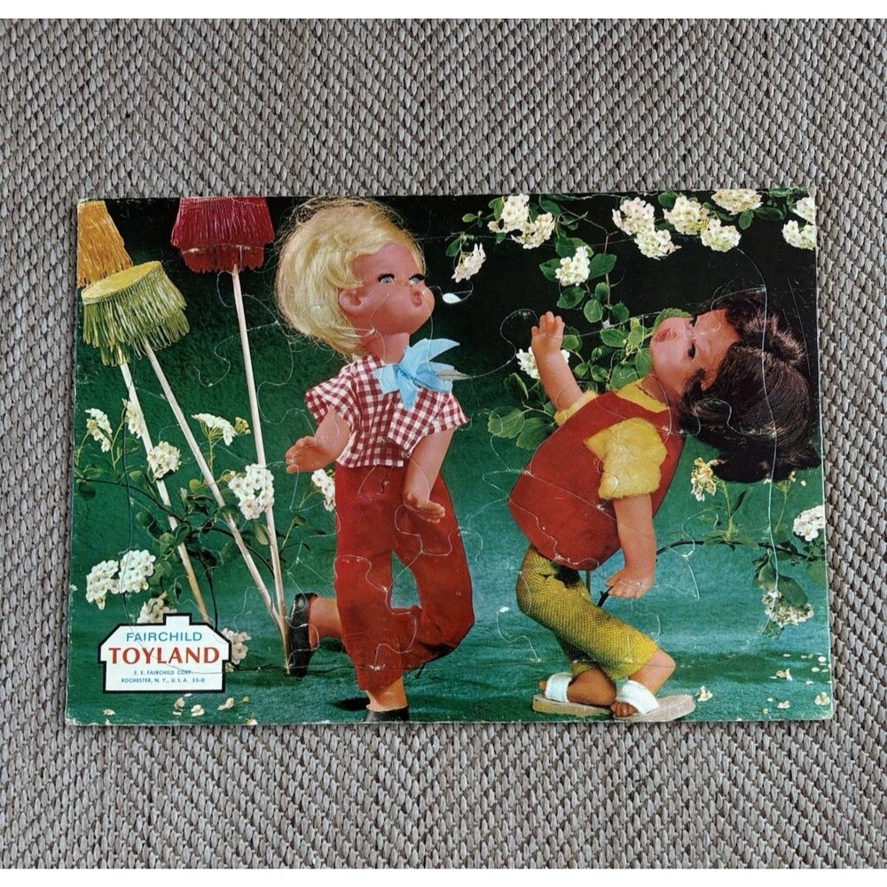 Vintage Puzzle Fairchild Toyland Tray Frame Twist & Shout Boy Girl‎ Dancing